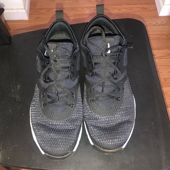 Nike Airmax typha shoes - Picture 3 of 4